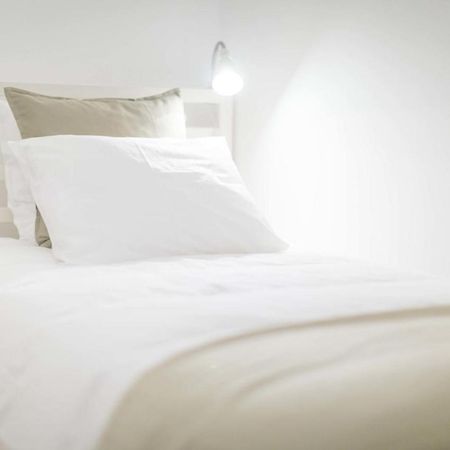 Guestready - Hygge-Style Apartment In Historical Graca Lisbon Exterior photo